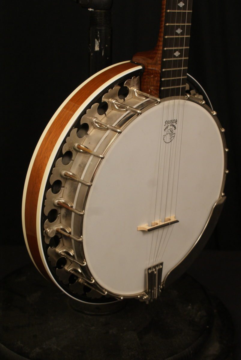 Deering Boston 5 string banjo