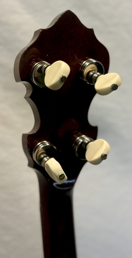 Mahogany Sullivan Deluxe Banjo with hardshell case - Image 16