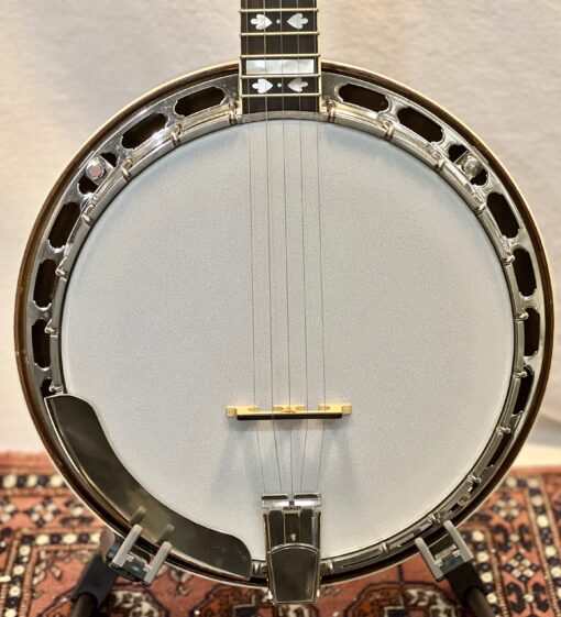 Vintage Japanese 1979 Gold Star GF-100 HF (Hearts and Flowers) with original hardshell case