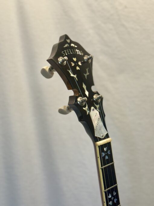 Stelling Sunflower peghead front with sunflower inlay