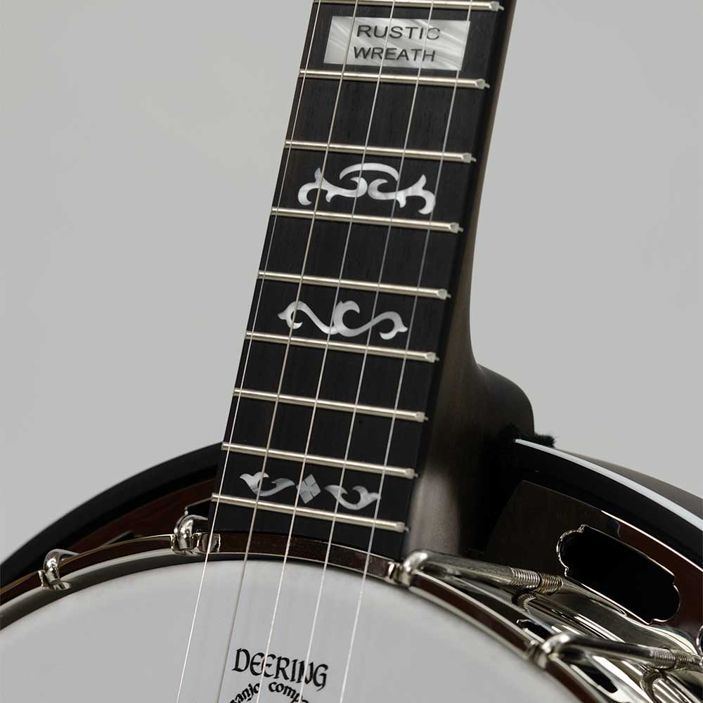 Deering Rustic Wreath 5-String Banjo